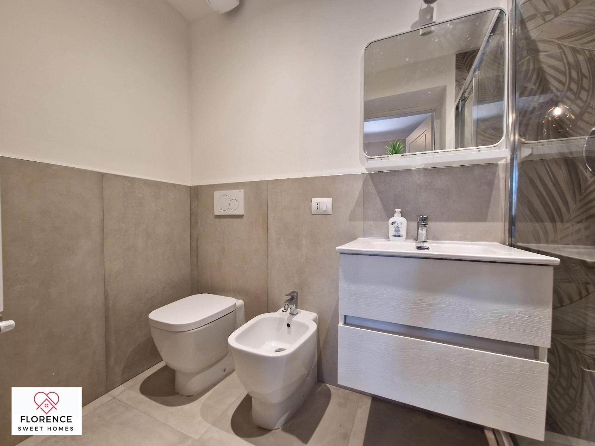 Lella Apartment With Free Parking By Florence Sweet Homes Exterior photo